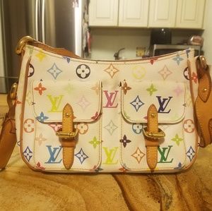 Louis Vuitton monogram purse
